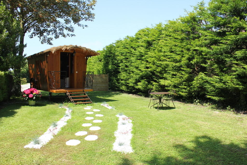 Camping Les Couesnons Hotel Roz-sur-Couesnon Szoba fotó