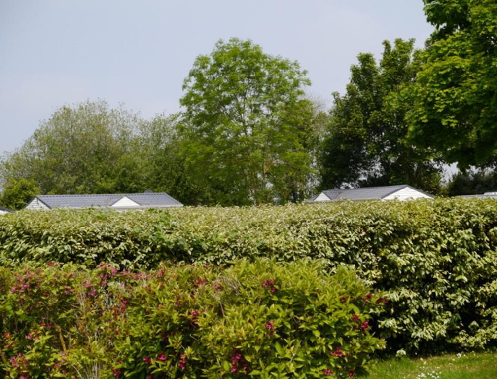 Camping Les Couesnons Hotel Roz-sur-Couesnon Kültér fotó